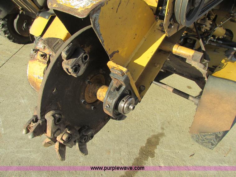 image for item BS9919 Vermeer SC252 stump grinder