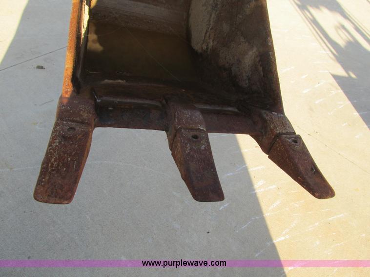 image for item BS9920 Ditch Witch MX502 mini excavator