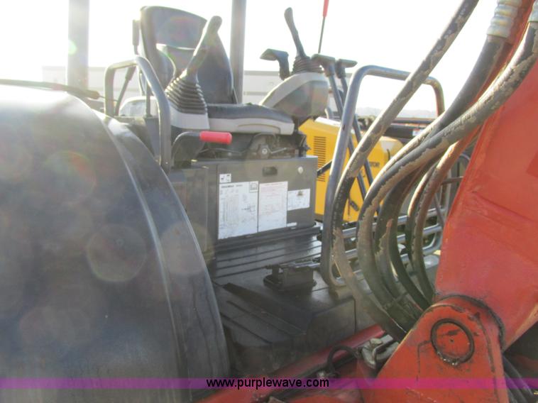 image for item BS9920 Ditch Witch MX502 mini excavator