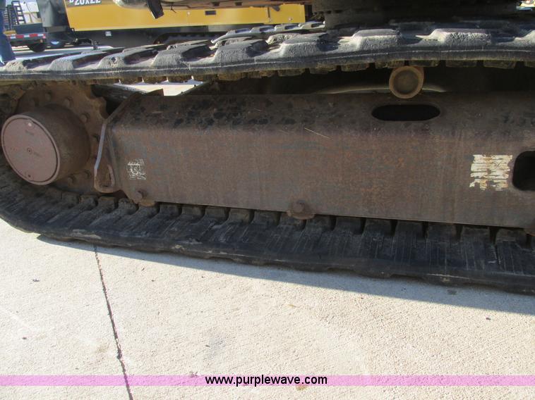 image for item BS9920 Ditch Witch MX502 mini excavator