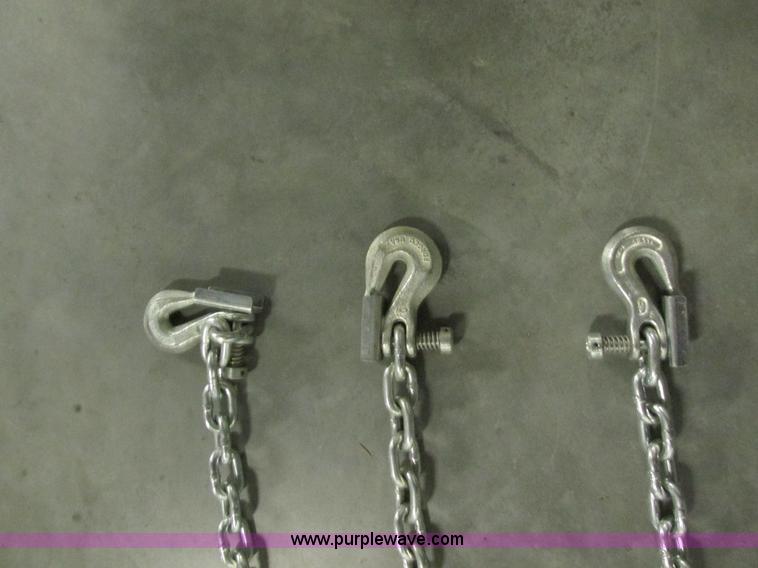 image for item BS9946 (3) safety chains with hooks