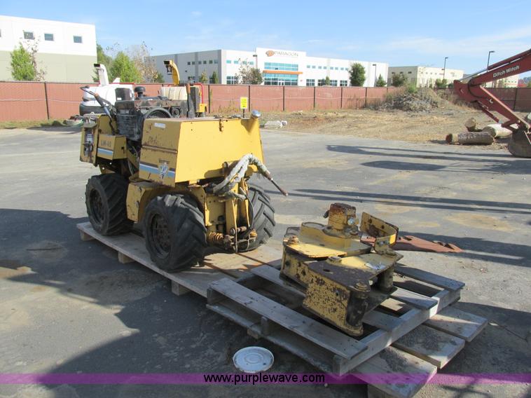 image for item BS9949 Vermeer LM42 vibratory plow