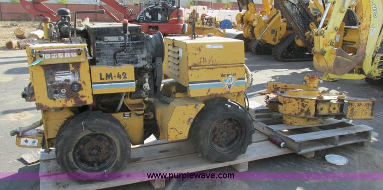 image for item BS9949 Vermeer LM42 vibratory plow