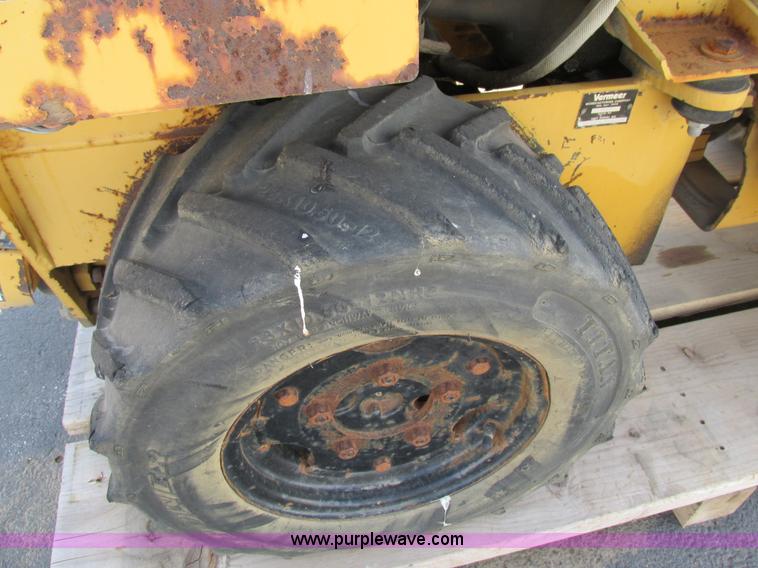 image for item BS9949 Vermeer LM42 vibratory plow