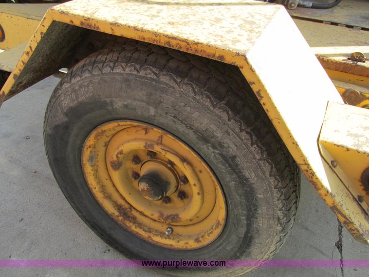 image for item BS9950 Vermeer 1250BC chipper