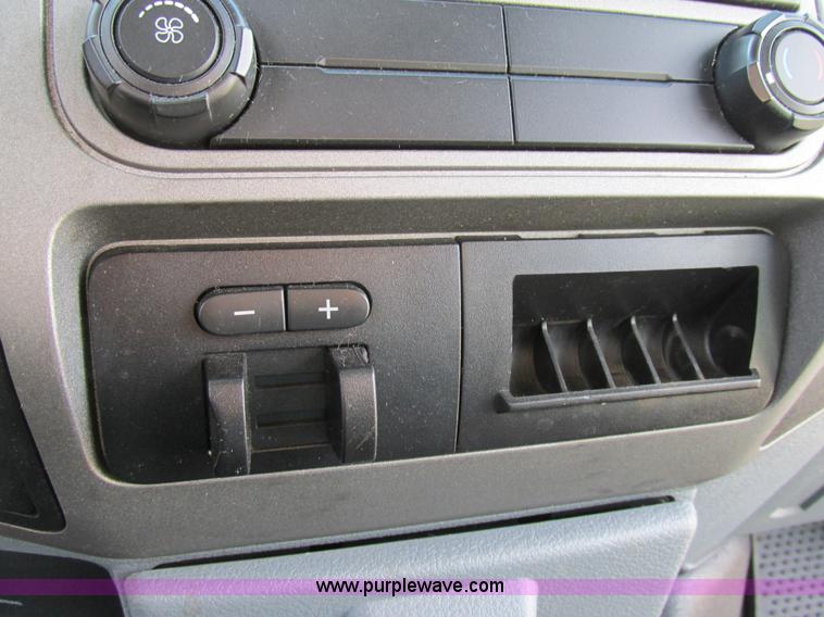 image for item BS9951 2012 Ford F350 Super Duty XLT
