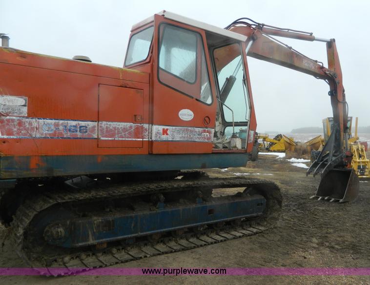 image for item BT9846 1976 Bantam C-166 excavator
