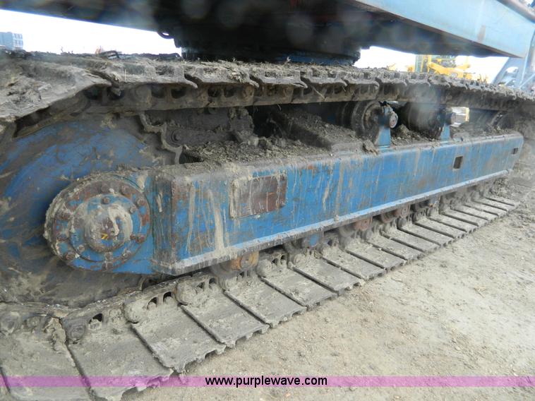 image for item BT9846 1976 Bantam C-166 excavator