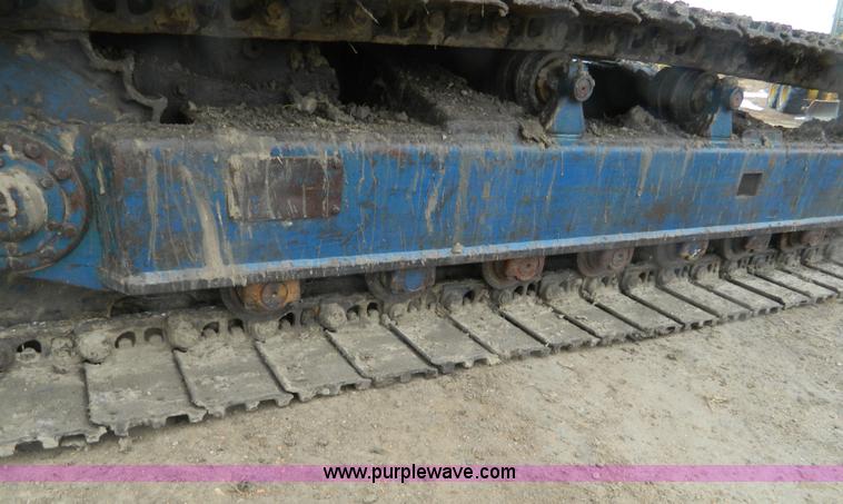 image for item BT9846 1976 Bantam C-166 excavator