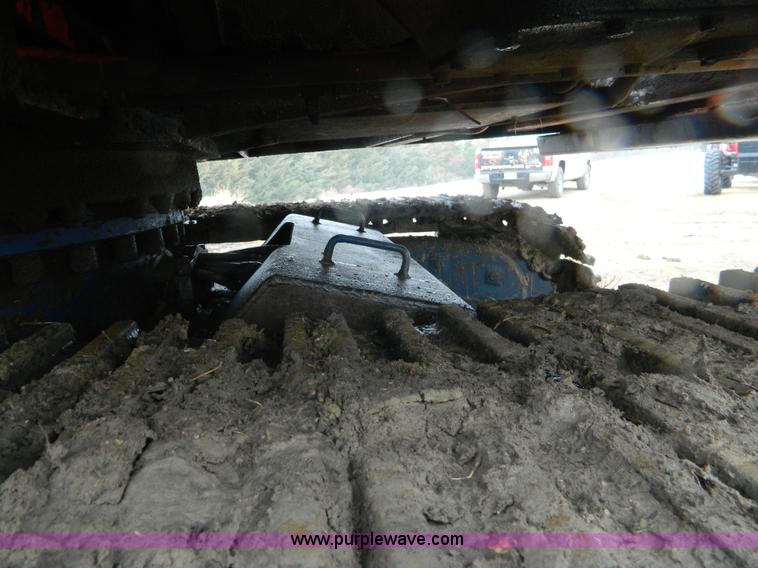 image for item BT9846 1976 Bantam C-166 excavator