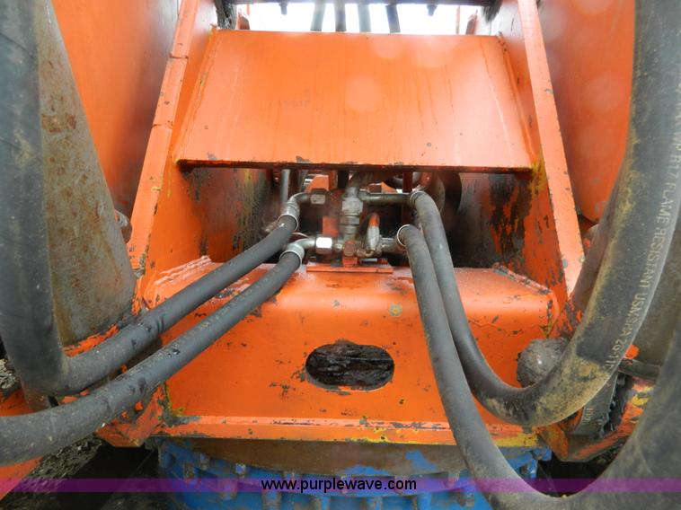 image for item BT9846 1976 Bantam C-166 excavator