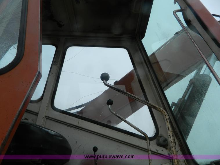 image for item BT9846 1976 Bantam C-166 excavator