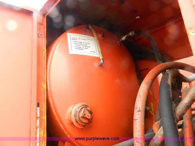 image for item BT9846 1976 Bantam C-166 excavator