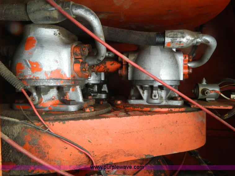 image for item BT9846 1976 Bantam C-166 excavator