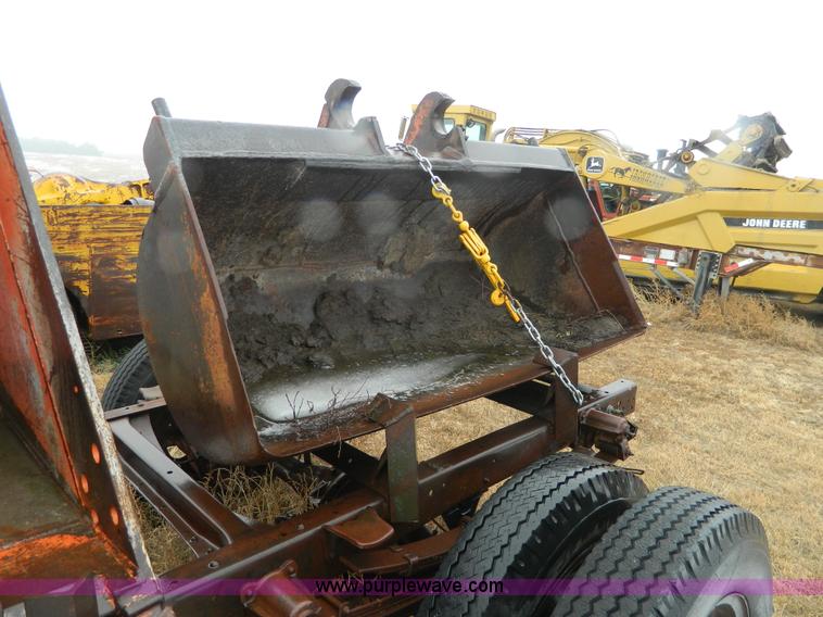 image for item BT9846 1976 Bantam C-166 excavator