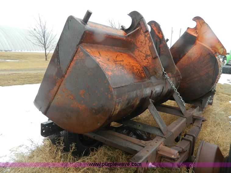 image for item BT9846 1976 Bantam C-166 excavator