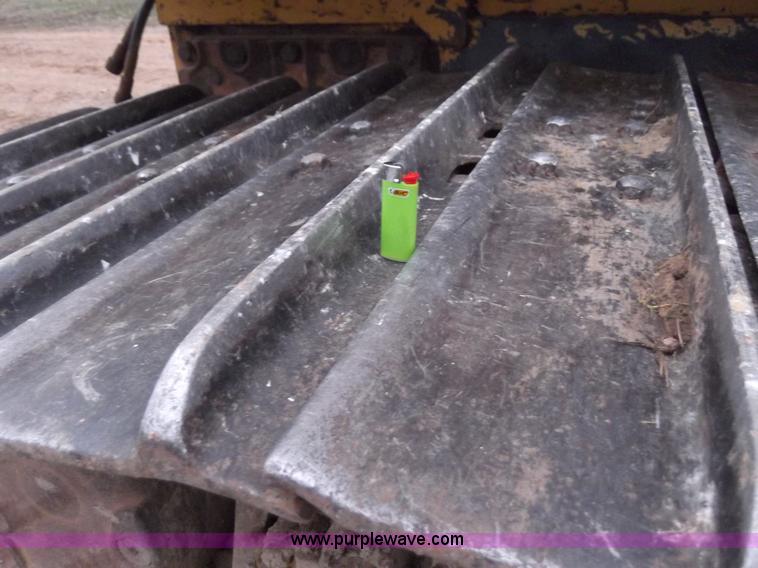 image for item E1238 1998 John Deere 750C LGP Series I dozer