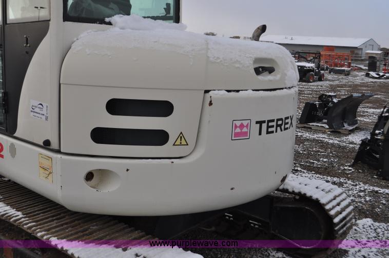 image for item G7038 2006 Terex HR32 compact excavator