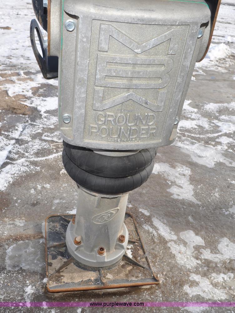 image for item G7045 MBW R442 walk-behind compactor