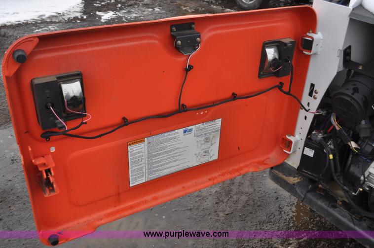 image for item G7053 2013 Bobcat S510 skid steer