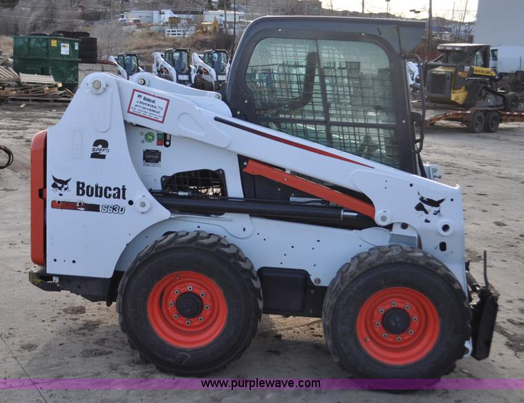 image for item G7077 2014 Bobcat S630 skid steer