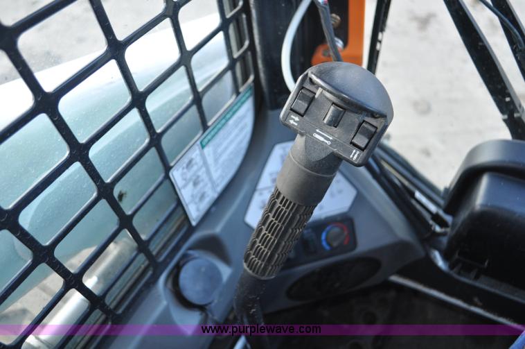 image for item G7077 2014 Bobcat S630 skid steer