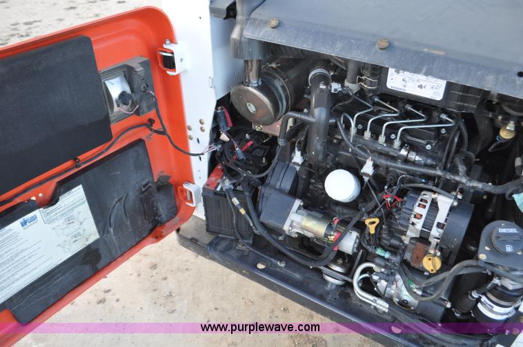 image for item G7077 2014 Bobcat S630 skid steer