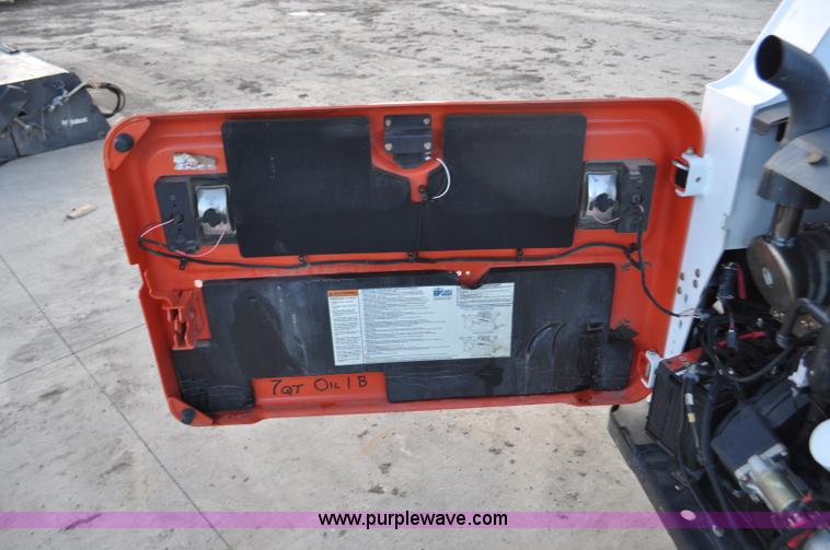 image for item G7077 2014 Bobcat S630 skid steer