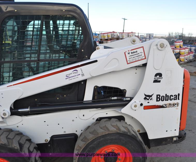 image for item G7077 2014 Bobcat S630 skid steer