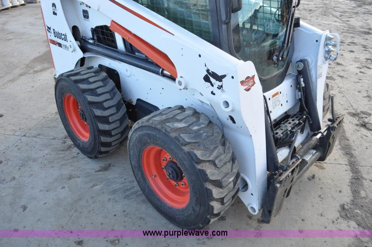 image for item G7077 2014 Bobcat S630 skid steer