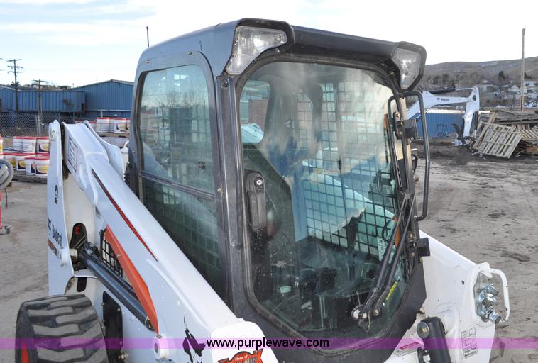 image for item G7077 2014 Bobcat S630 skid steer