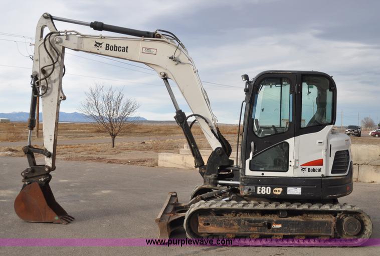 image for item G7086 2010 Bobcat E80 compact excavator
