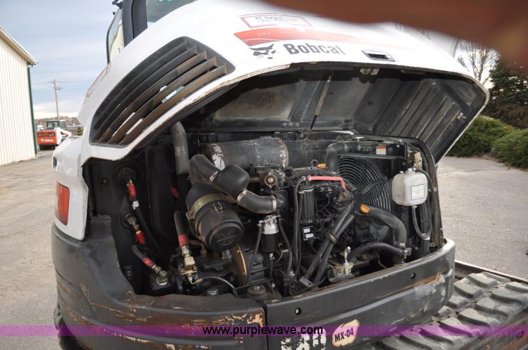 image for item G7086 2010 Bobcat E80 compact excavator