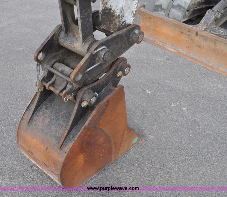 image for item G7086 2010 Bobcat E80 compact excavator