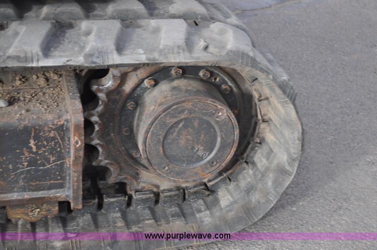 image for item G7086 2010 Bobcat E80 compact excavator