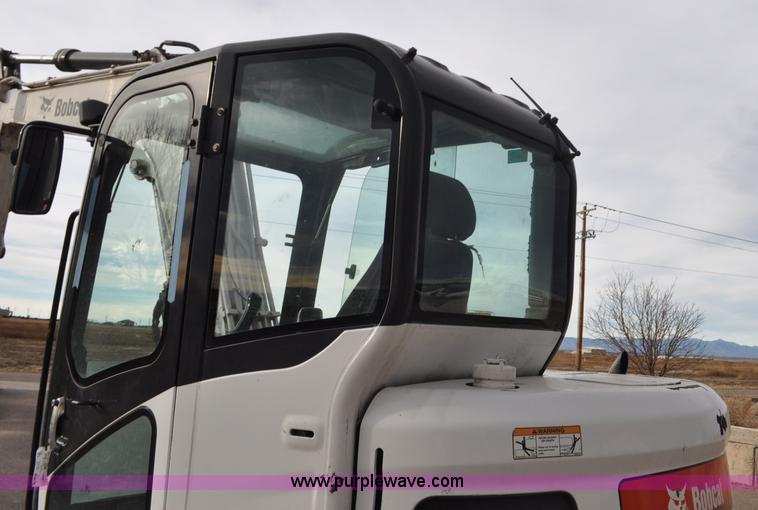 image for item G7086 2010 Bobcat E80 compact excavator