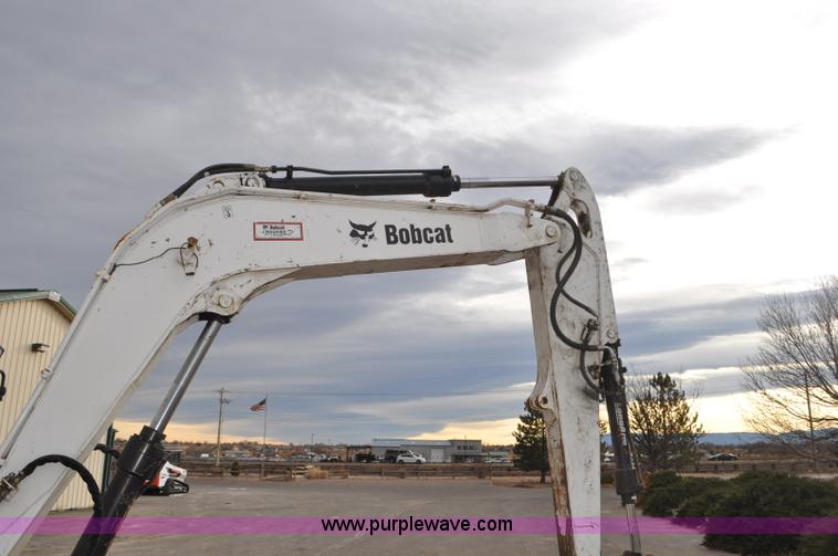 image for item G7086 2010 Bobcat E80 compact excavator