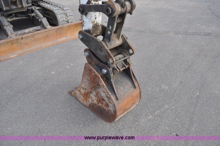 image for item G7086 2010 Bobcat E80 compact excavator