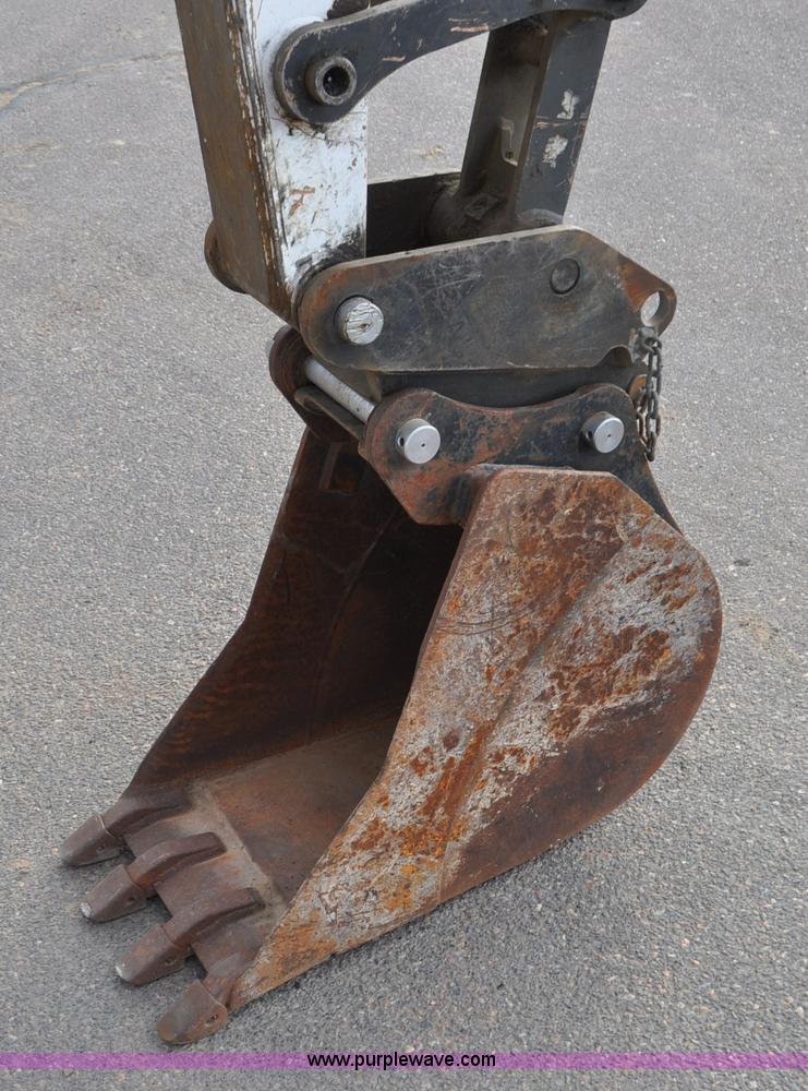 image for item G7086 2010 Bobcat E80 compact excavator