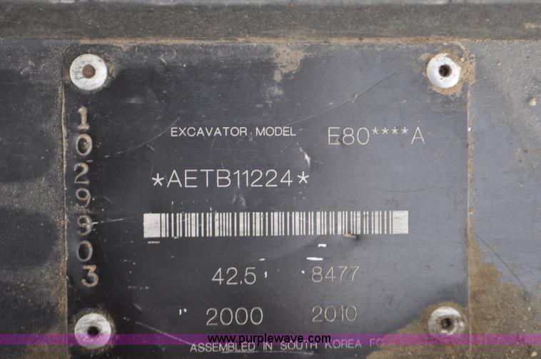 image for item G7086 2010 Bobcat E80 compact excavator