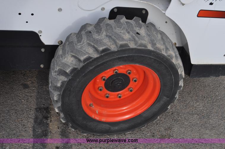 image for item G7088 2014 Bobcat S550 skid steer