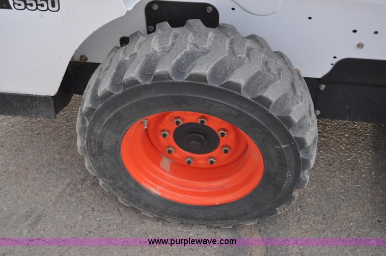 image for item G7088 2014 Bobcat S550 skid steer