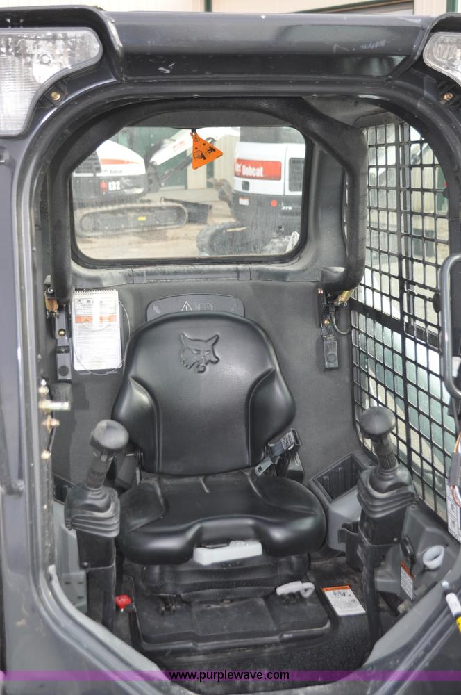 image for item G7088 2014 Bobcat S550 skid steer
