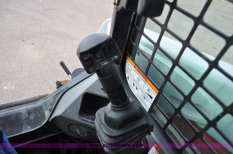 image for item G7088 2014 Bobcat S550 skid steer