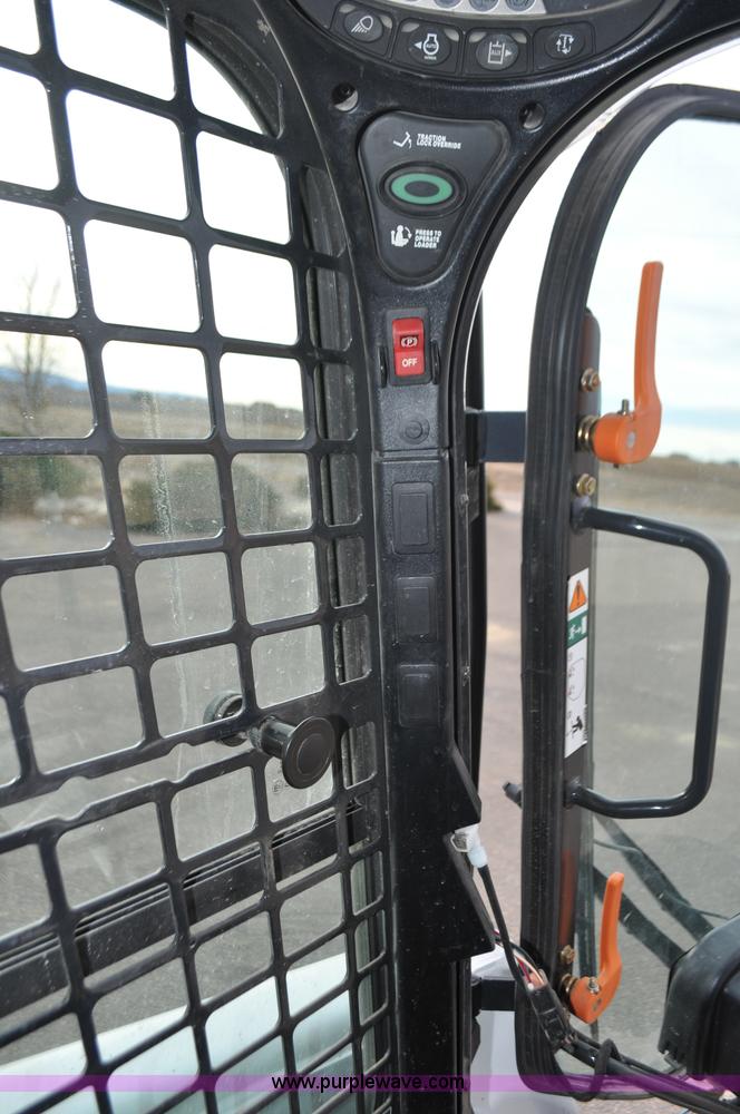 image for item G7088 2014 Bobcat S550 skid steer