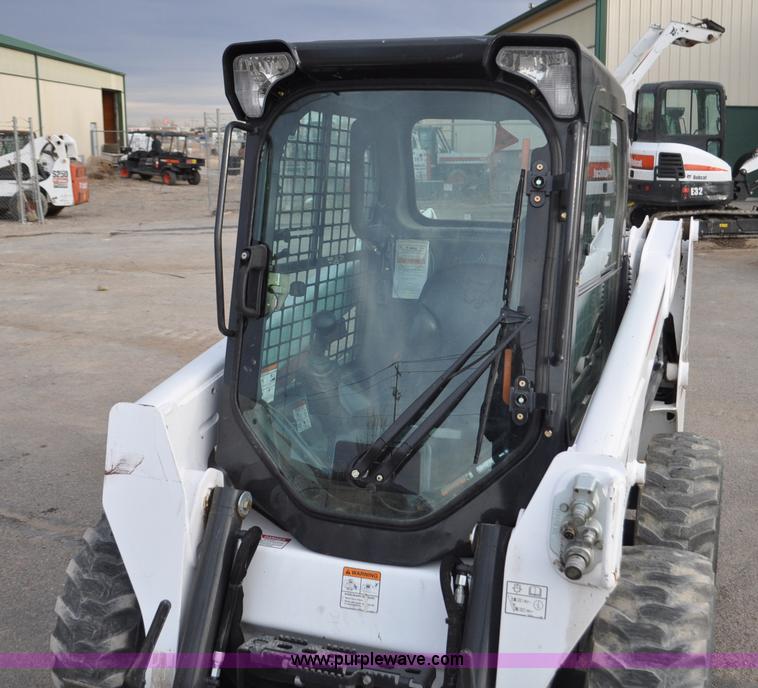 image for item G7088 2014 Bobcat S550 skid steer