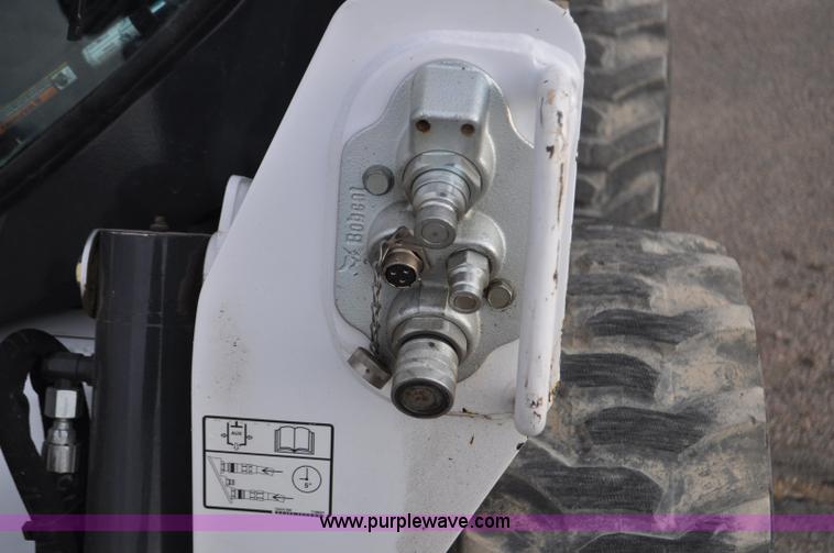 image for item G7088 2014 Bobcat S550 skid steer