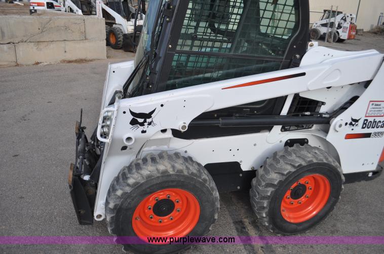 image for item G7088 2014 Bobcat S550 skid steer