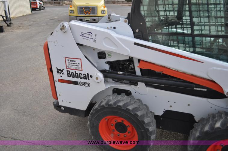 image for item G7088 2014 Bobcat S550 skid steer