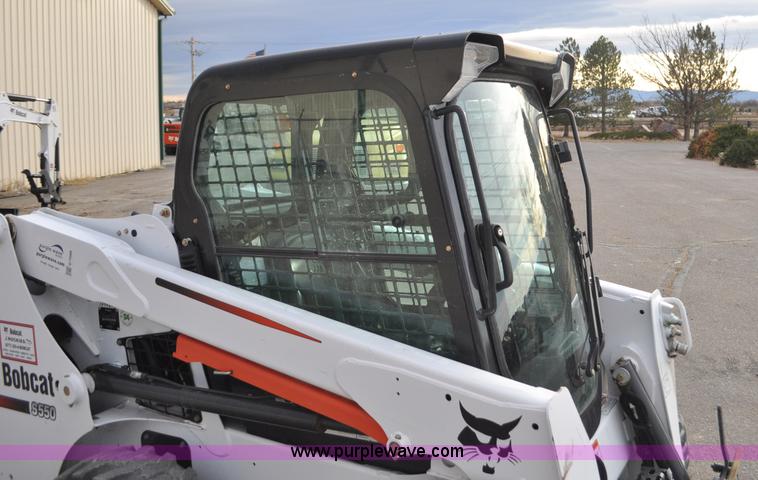 image for item G7088 2014 Bobcat S550 skid steer